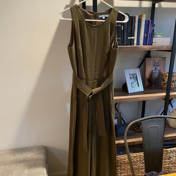 Antonio Melani | Olive Belted Cropped Jumpsuit - Picture 5 of 7